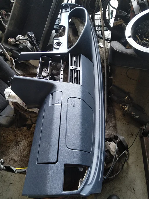 Dashboard w202 blauw