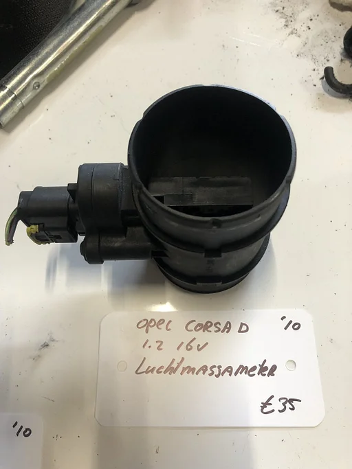 Opel Corsa D 1.2 16v 2010 Luchtmassameter