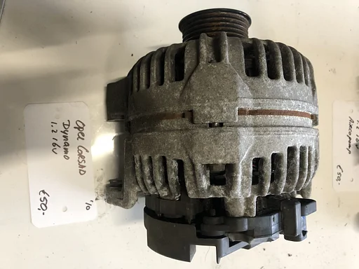 Opel Corsa D 1.2 16v 2010  Dynamo