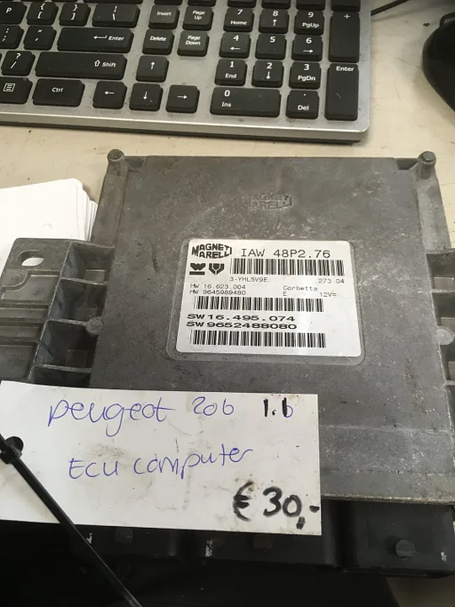 Peuegeot 206 1.1 2001 ECU