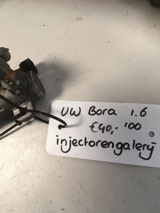 Vw Bora 1.6 2000 Injectorengalerij