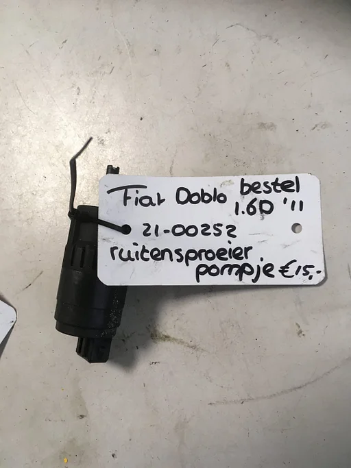Fiat Doblo Bestel 2011 Ruitensproeierpompje