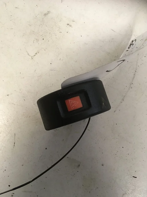 Opel Astra G 1999 Alarmlichtschakelaar