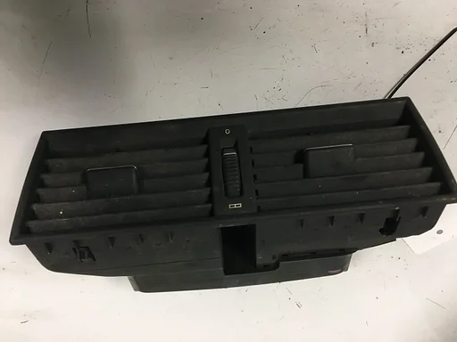 Mercedes W210 1998 Luchtrooster midden