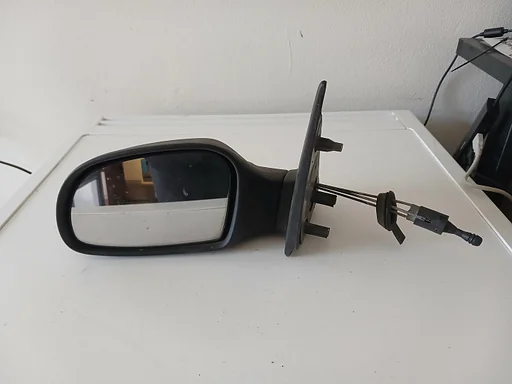 Citroen Saxo 5drs 2000  Buitenspiegel handbediend Links