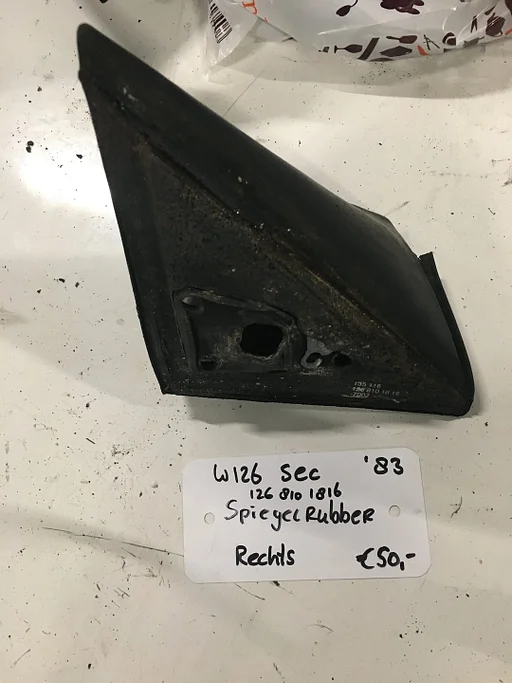 Mercedes w126 Sec 1983 Buitenspiegel Rubber  Rechtsvoor