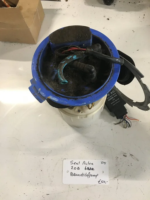 Seat Altea 2.0 6 bak 2005  Brandstofpomp