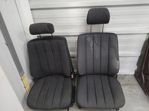 Mercedes w124 stoel rechts voor Zwart 1985 tm 1989