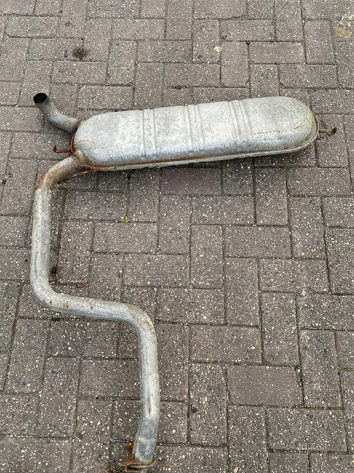 Mercedes W124 station 2.0 b 1986 Einddemper