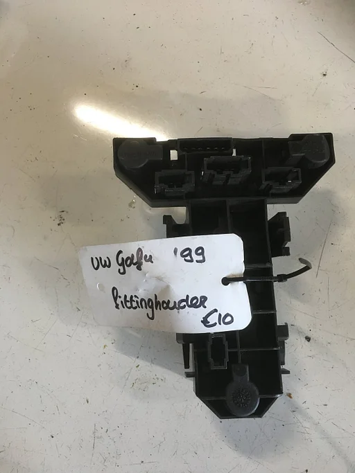 Vw Golf 4 1999 Fittinghouder Links of Rechts