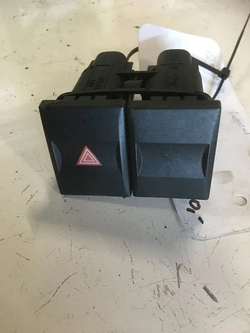 Ford Mondeo 2003 Alarmlichtschakelaar