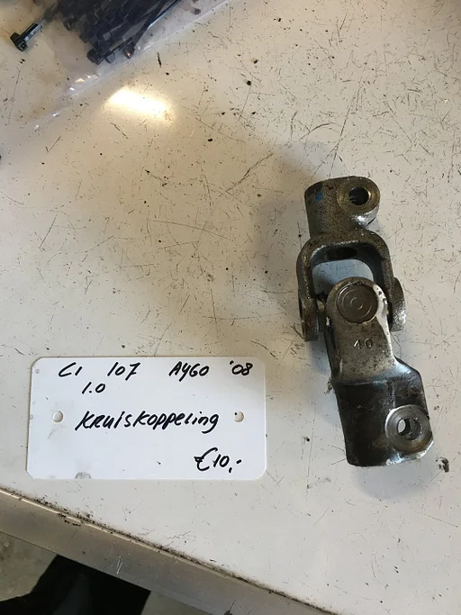 Citroen C1 Toyota Aygo Peugeot 107 1.0 2008 Kruiskoppeling