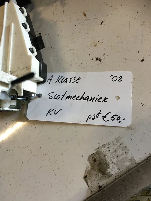 Mercedes A Klasse 4drs 2002 Slotmechaniek Rechtsvoor of Linksvoor