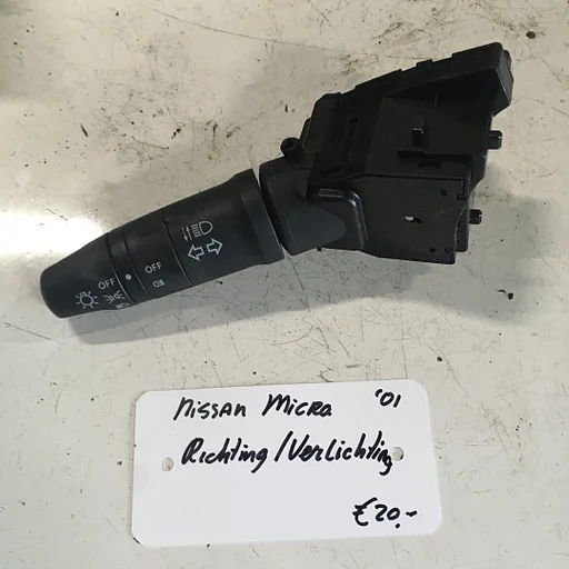 Nissan Micra 2001 1.3 Benzine Richting verlichting schakelaar