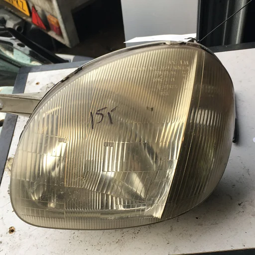 Hyundai Atoz Koplamp elektr. Links