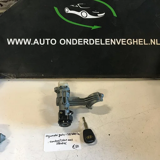 Hyundai Getz 1.3 3drs 2004 Wagennr 2500003 Contactslot met sleutel