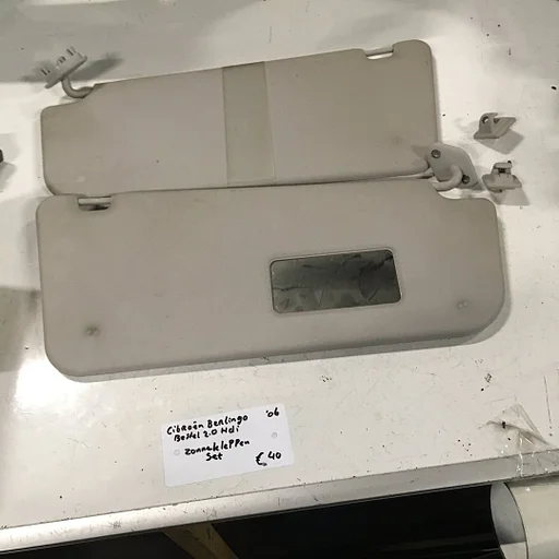 Citroen Berlingo 2.0 hdi 2006  Zonnekleppen set