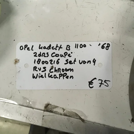 Opel Kadett B 1100 Coupe 1968 Wagennr 1800216 Wieldoppen 4 stuks