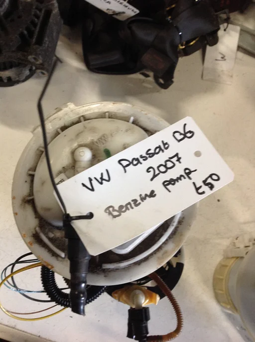 Vw Passat 2007 2.0 B Brandstofpomp