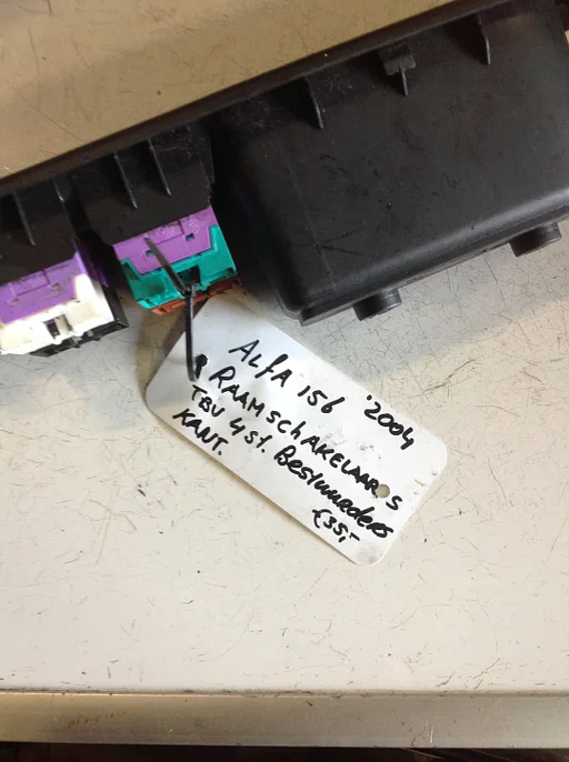 Alfa 156 2004 Raamschakelaars Linksvoor