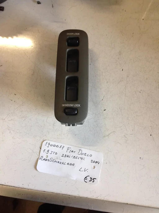 Fiat Doblo  2004 Raamschakelaars Linksvoor