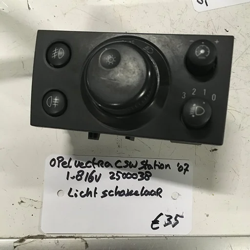 Opel Vectra C 1.8 16v station 2007 Wagennr 2500038  Lichtschakelaar