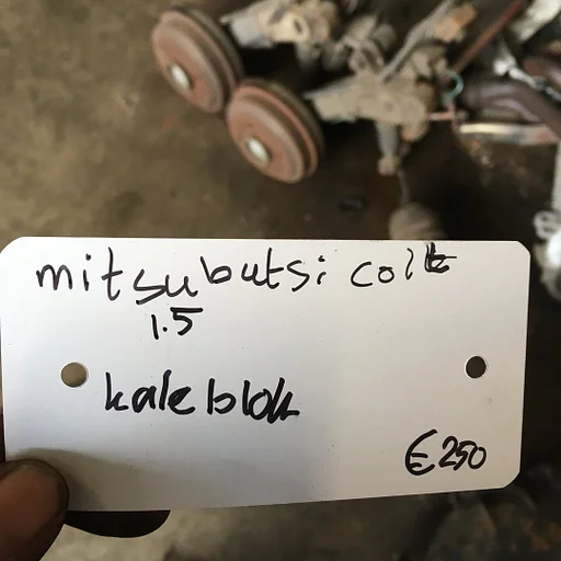 Mitsubishi Colt 3drs 1.5 16v 2005 Wagennr 1600158  Motorblok Kaal