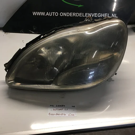 Mercedes S Klasse 2002 Koplamp Links A 220 820 0761 of Rechts A 220 820 0861