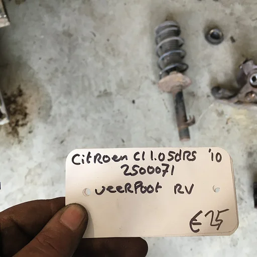 Citroen C1 1.0 5drs 2010 2500071   Veerpoot Rechtsvoor of Linksvoor