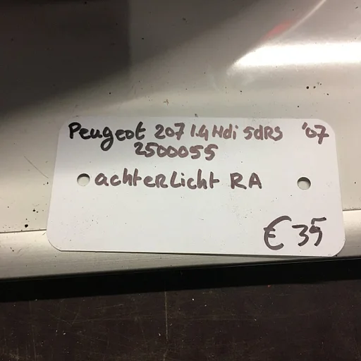 Peugeot 207 1.4 hdi 5drs 2007 2500055  Achterlicht Rechts
