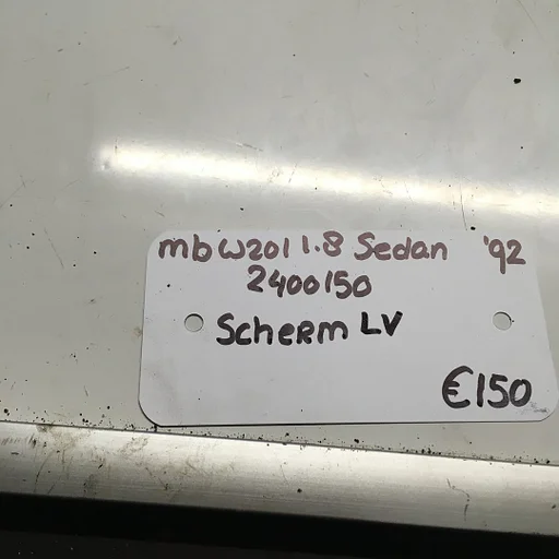 Mercedes W201 1.8  5 bak  1992   2400150   Voorscherm Linksvoor