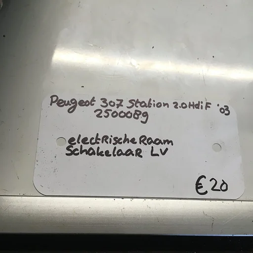 Peugeot 307 Station 2.0 hdi 2003 Wagennr 2500089 Elektr Raamschakelaar Linksvoor