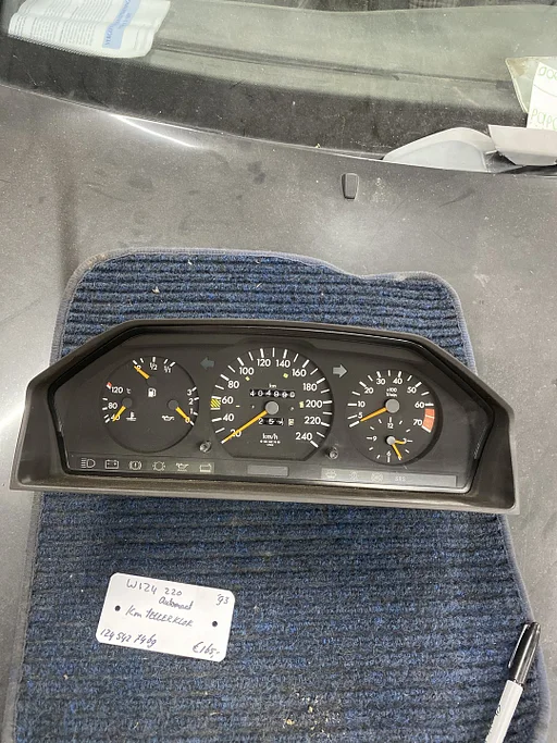 Mercedes W124 station 220 Automaat  1995 Km Tellerklok 124 542 7469