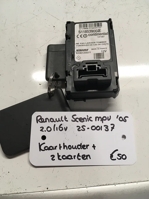 Renault Scenic 2.0 16v 2005 2500137   KaartLezer Kaarthouder + 2 kaarten