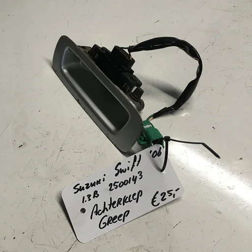 Suzuki Swift 1.3 Benzine 2006 2500143   Achterklep Greep / Klink