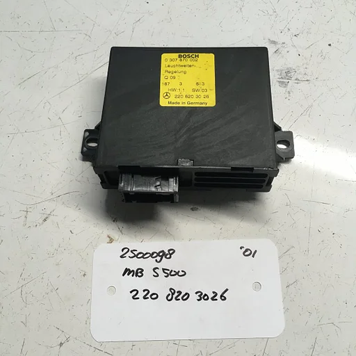 Mercedes S500 5.0 automaat 2001 25000098  Koplamp Module A 220 820 3026