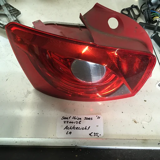 Seat Ibiza 2011 5drs 2500126 Achterlicht Linksachter