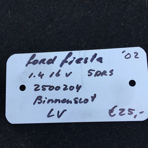 Ford Fiesta 1.4 16v 5drs  2002 2500204  Binnenslot  Linksvoor