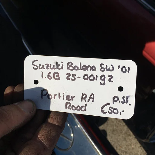 Suzuki Baleno Sw 1.6 Benzine 2001 2500192   Portier  Rechstvoor of  Rechtsachter