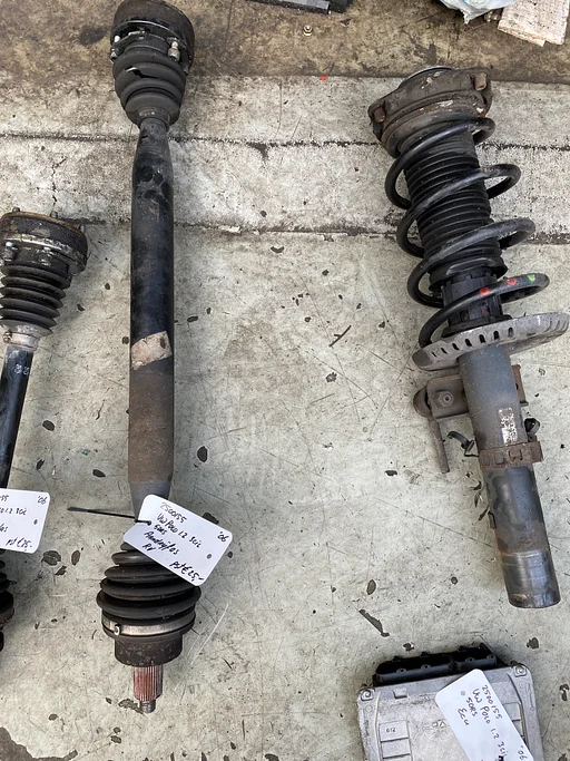 Vw polo 1.2 3 cil. 5 drs 2006 2500155 Aandrijfas Rechtsvoor of Linksvoor