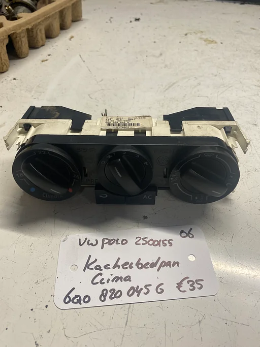 Vw Polo 1.2 3cil 5 drs 2006 2500155 Kachelbedieningspaneel Clima 6Q0 820 045 G