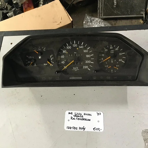 Mercedes W124 Diesel 1993  1700026   Km Tellerklok  124 542 3469