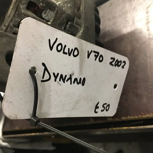Volvo V70 2002 Dynamo