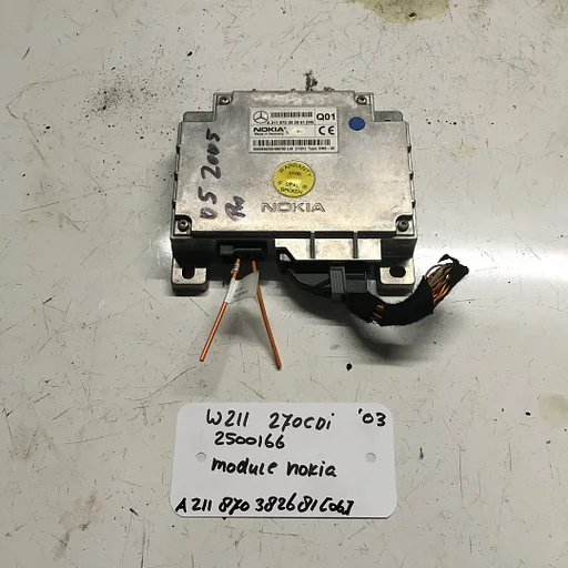 Mercedes W211 270 CDI sedan 2003 2500166  Module Nokia A 211 870 382681 [06]