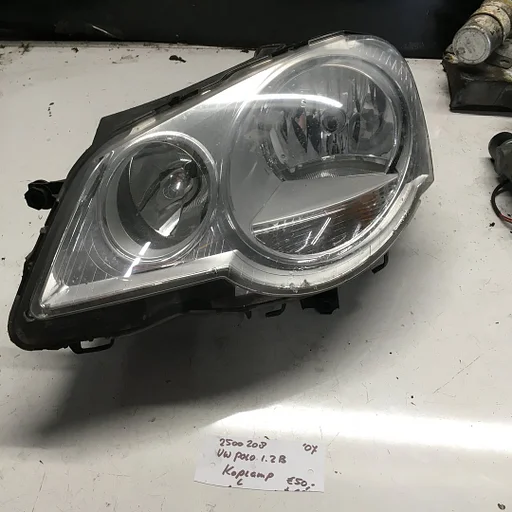 Vw Polo 1.2 B 3 cilinder 3 drs 2007 2500208 Koplamp Linksvoor of Rechtsvoor