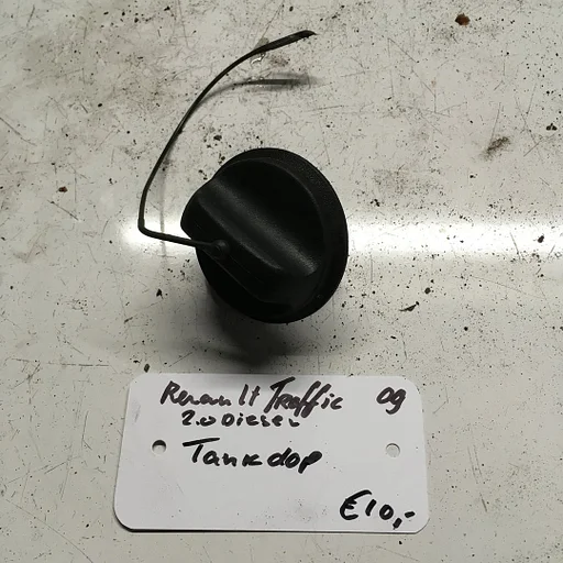 Renault Traffic 2009 2.0 diesel Tankdop