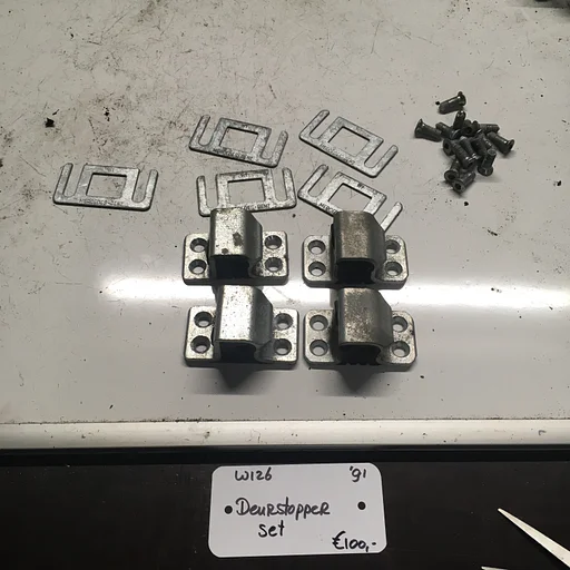 Mercedes W126 1991 Deurstopper Set van 4