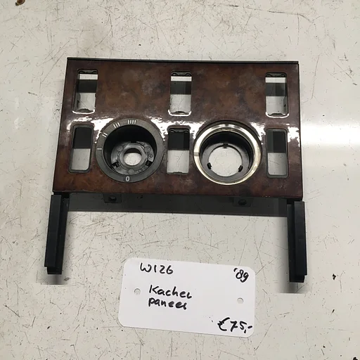 Mercedes W126 Kachelpaneel 1989