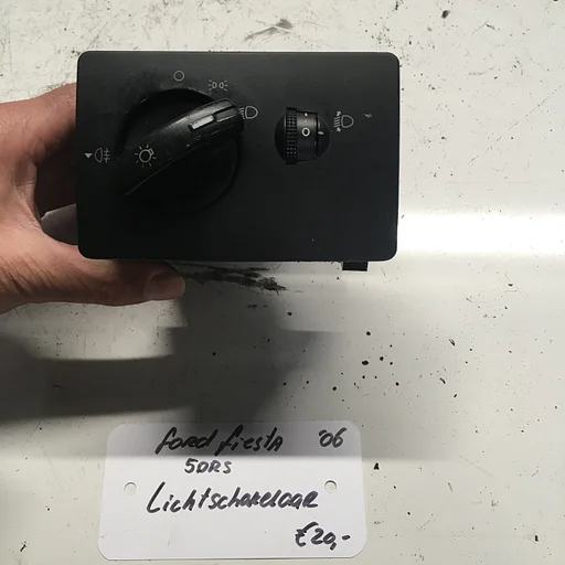 Ford Fiesta 2006 5drs Lichtschakelaar 6S6T 13A024 EA