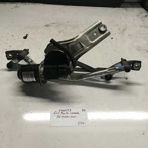 Fiat Punto 3drs 1.4 Turbo 2007 2500223 Ruitenwissermotor met mechaniek